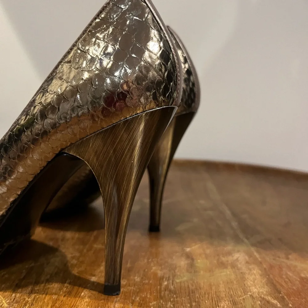 Vintage Via Spiga 4” Metallic heels - Picture 11 of 15